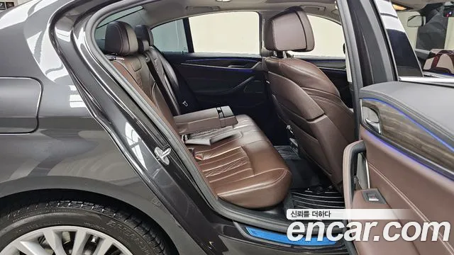 BMW 5 Series (G30) id 2731585 из Кореи 13