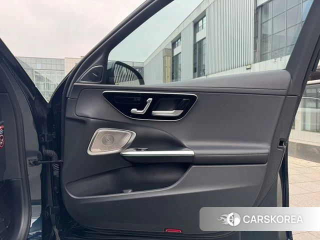 Mercedes-Benz Class C id 4256328 из Китая 14