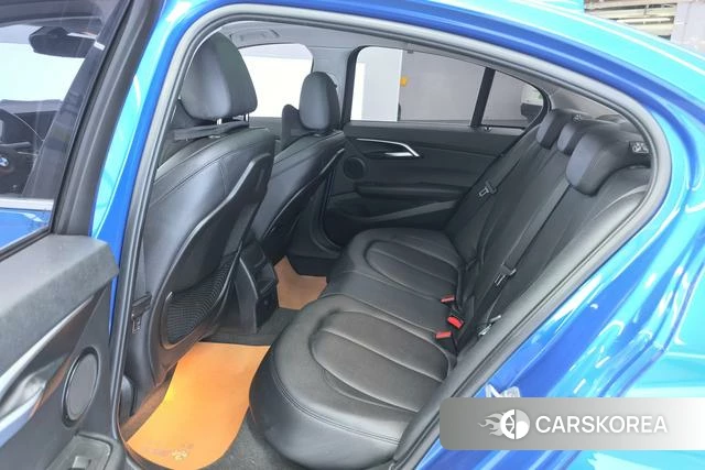 BMW 1 series id 3889708 из Китая 10