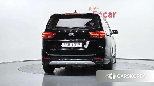 Kia The New Carnival id 4713228 из Кореи 23