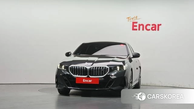 BMW i5 (G60) id 4847806 из Кореи 23
