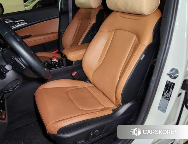 Kia Sportage 5th Generation 2024 Белый из Кореи, фото 3