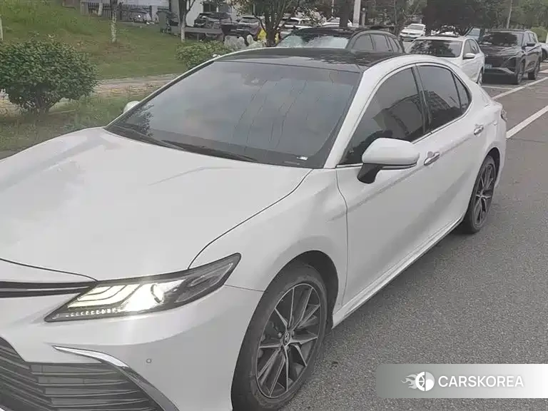 Toyota Camry 2024 Белый из Китая, фото 3