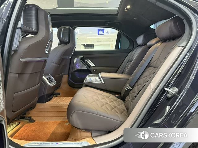BMW 7 series id 4271299 из Китая 11