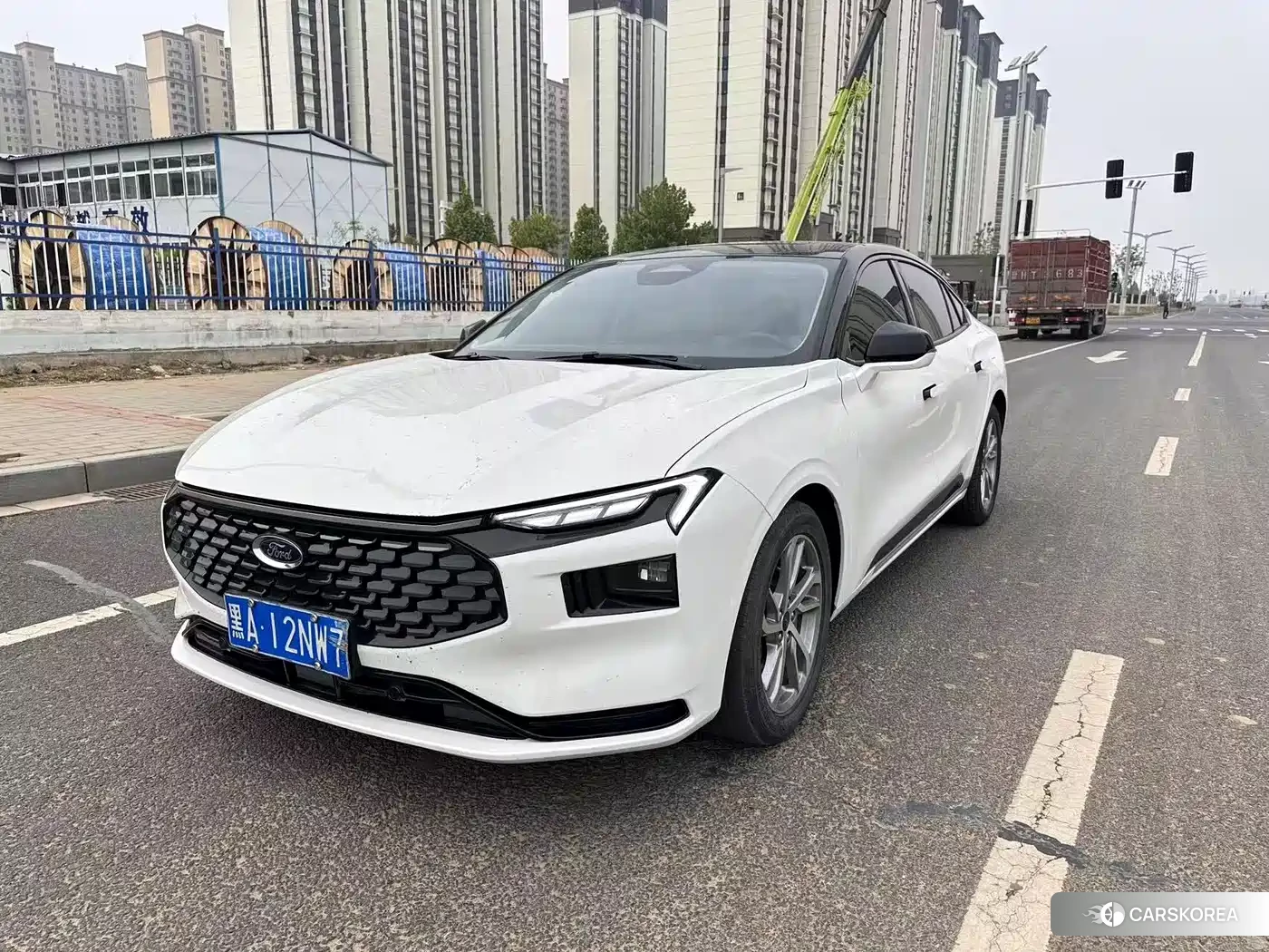 Ford Mondeo 2022 Белый из Китая, фото 3