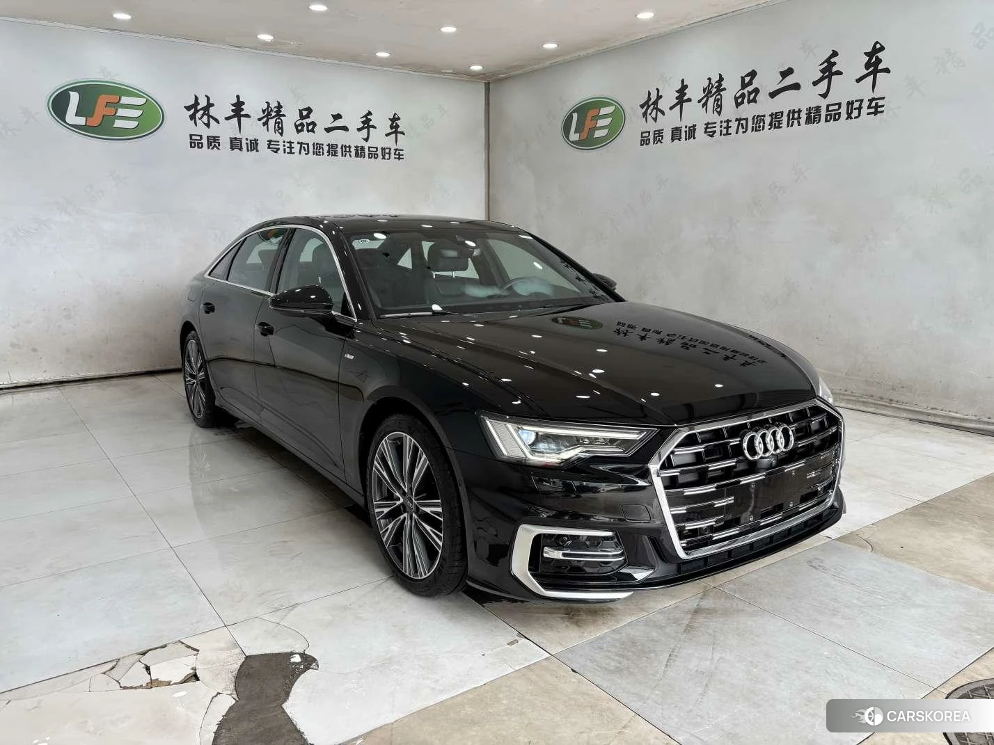 Audi A6L id 4513839 из Китая 23