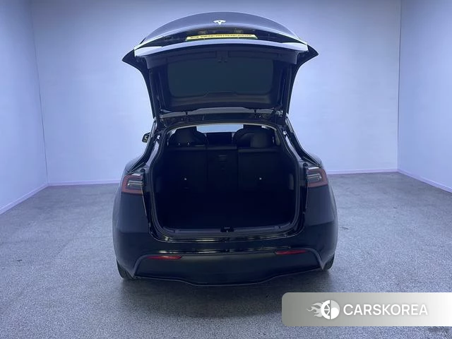 Tesla Model Y id 3908153 из Китая 13