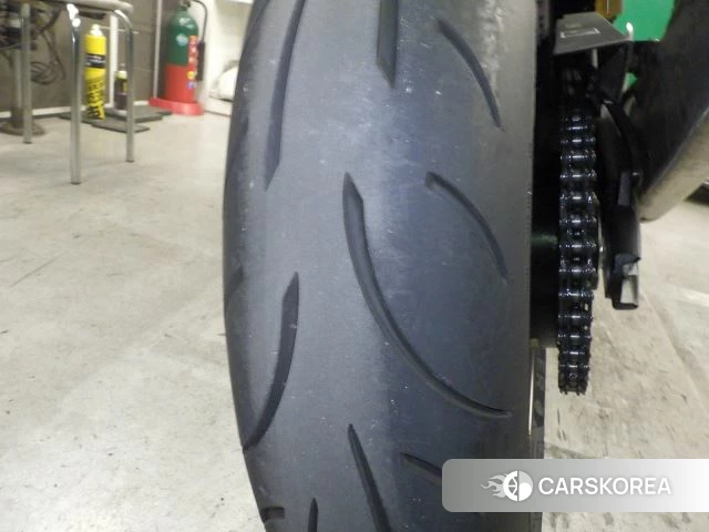 Triumph SPEED 400 id 3946671 из Японии 23