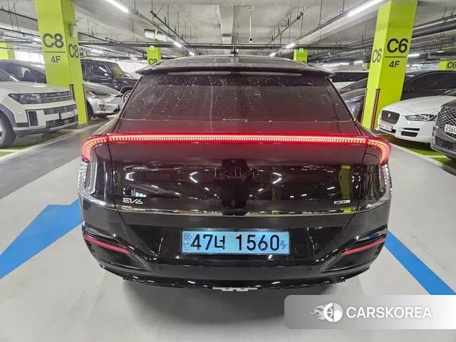 Kia EV6 2023 Черный из Кореи, фото 3