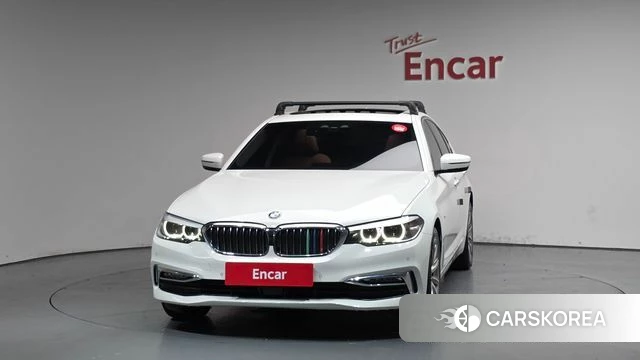 BMW 5 Series (G30) id 4397639 из Кореи 23