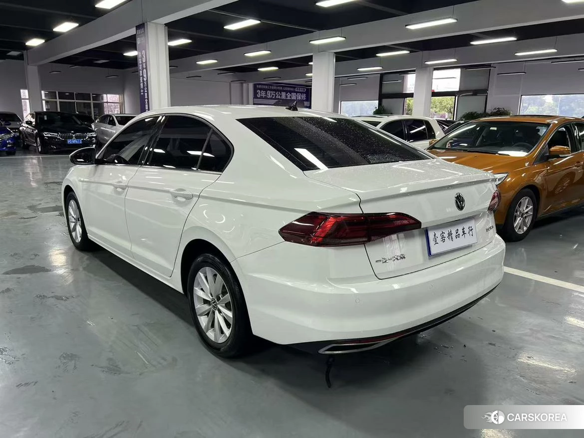 Volkswagen Bora 2020 Белый из Китая, фото 3