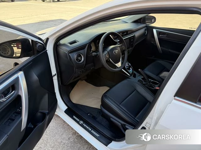 Toyota Corolla dual engine E+ id 4235869 из Китая 10