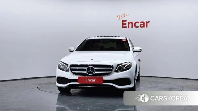 Mercedes-Benz E-Class W213 id 3807997 из Кореи 13