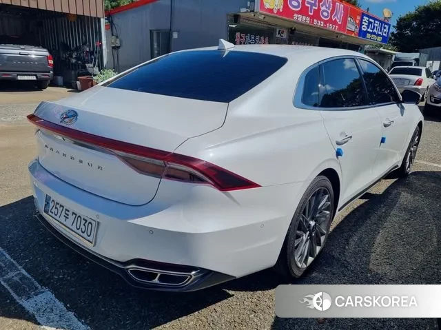 Hyundai The New Grandeur IG id 3122850 из Кореи 13