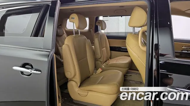 Kia The New Carnival id 2760212 из Кореи 13