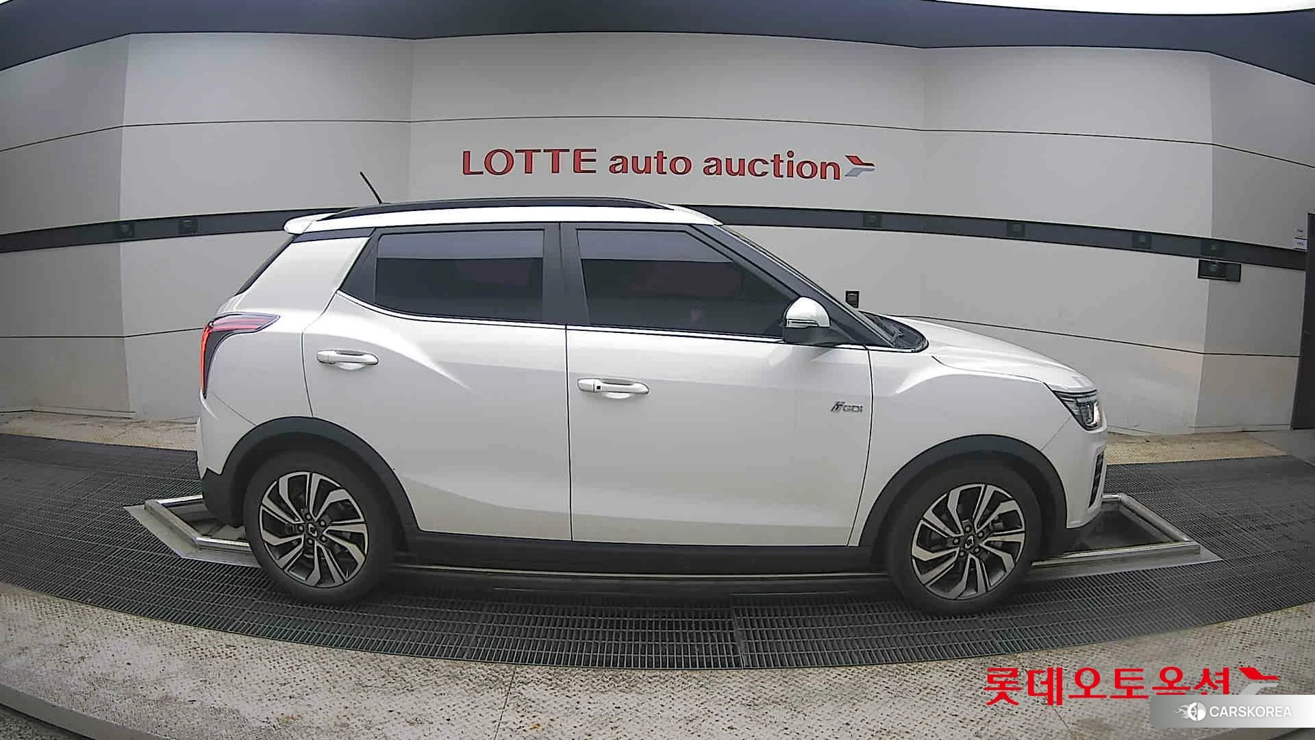 SsangYong Tivoli id 4296941 из Кореи 23