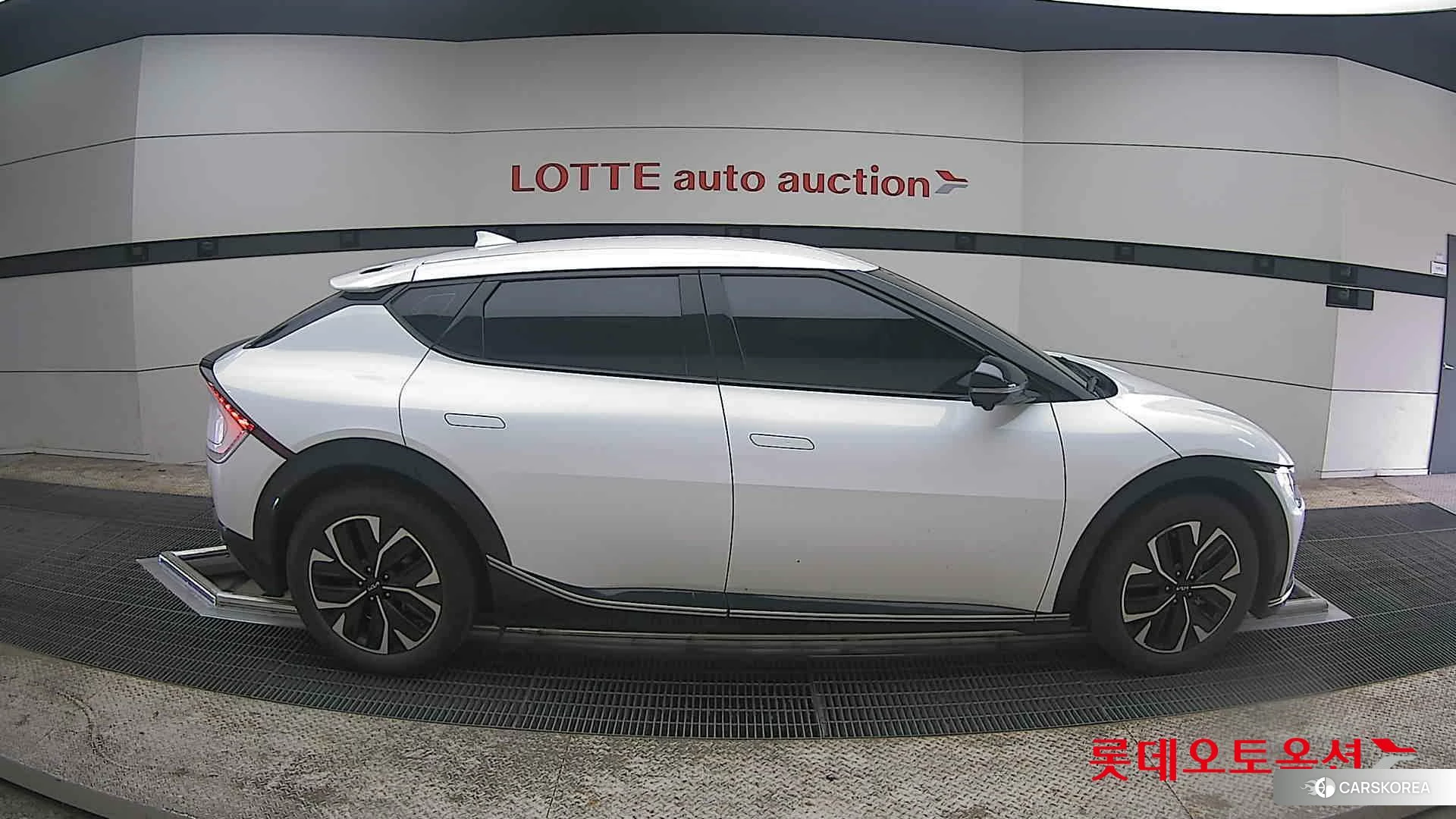 Kia EV6 id 3888291 из Кореи 23