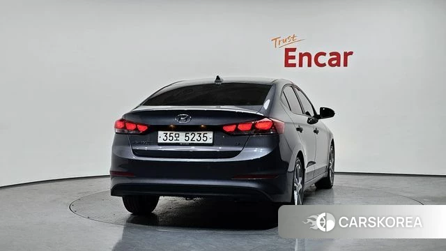 Hyundai Avante AD id 4520875 из Кореи 23