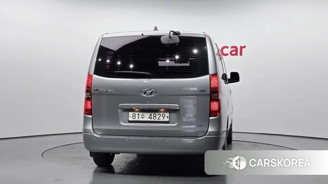 Hyundai The New Grand Starex id 4689364 из Кореи 23