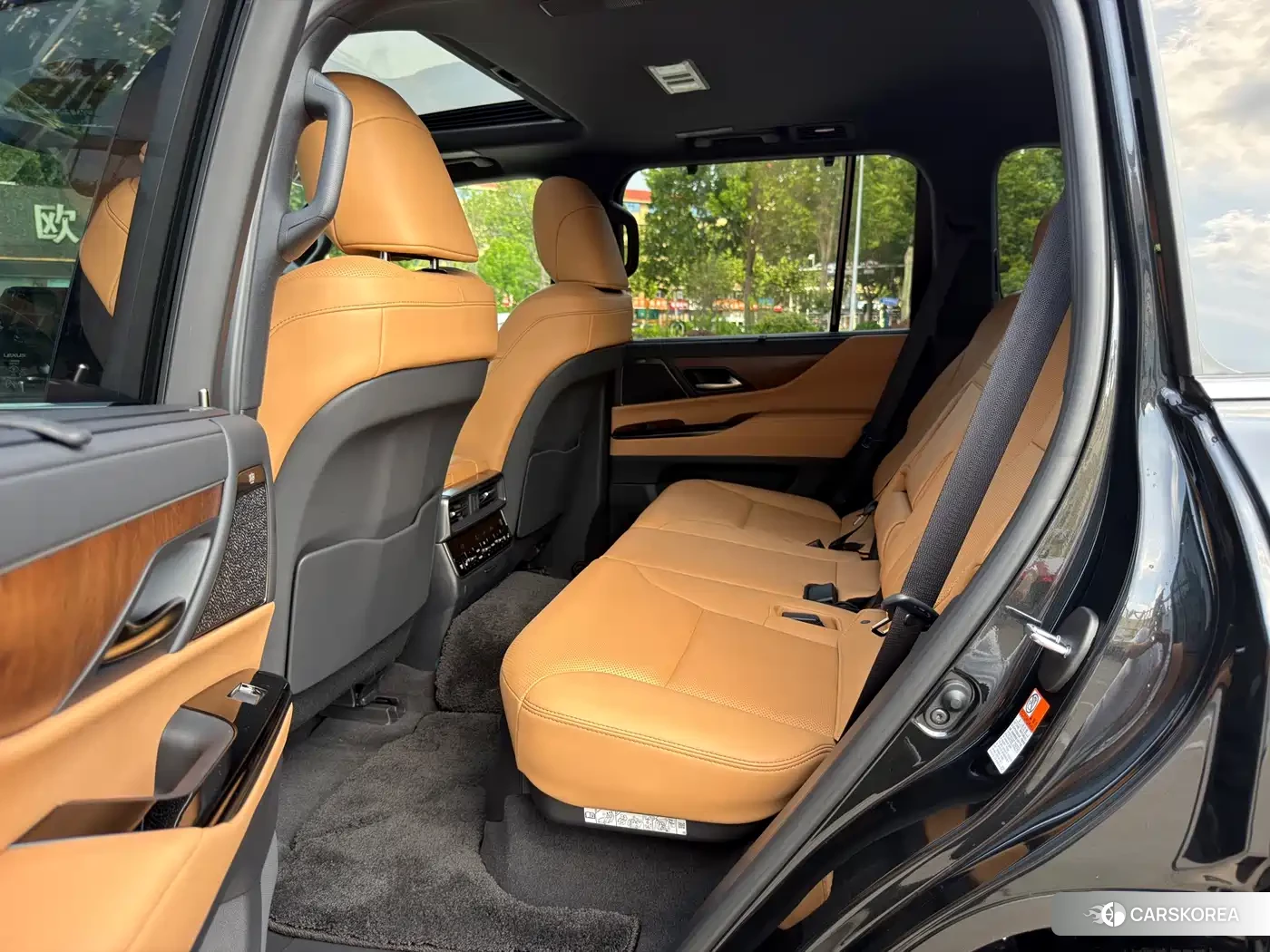 Lexus LX id 4681251 из Китая 12