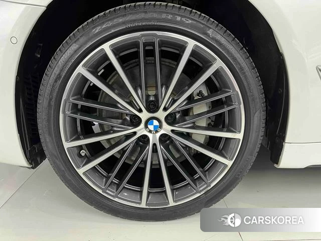 BMW 5 series id 4301647 из Китая 15