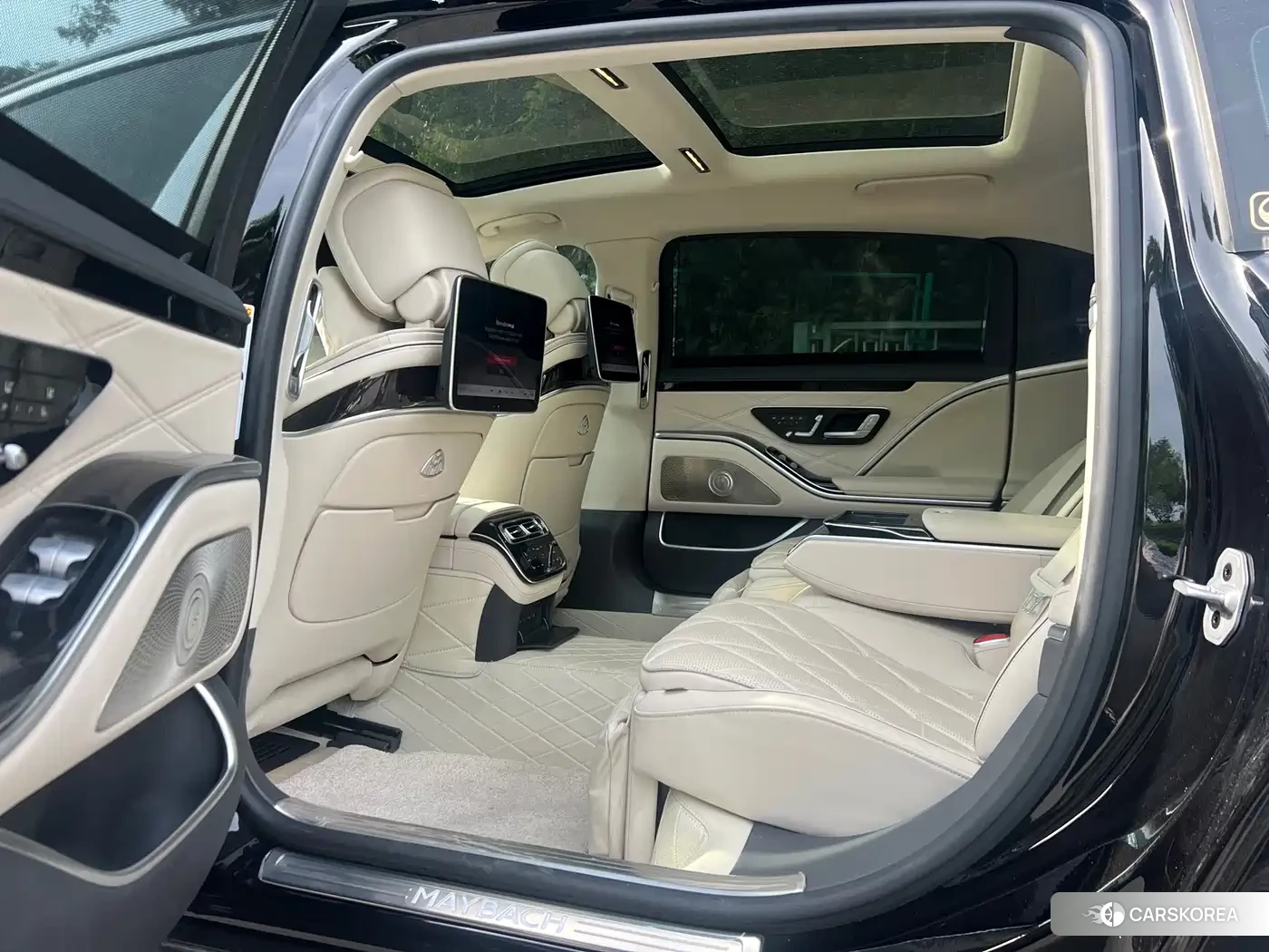 Mercedes-Benz Maybach S-Class 2024 Черный из Китая, фото 5