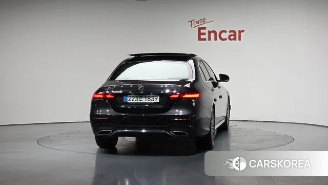 Mercedes-Benz E-Class W213 id 3448747 из Кореи 13