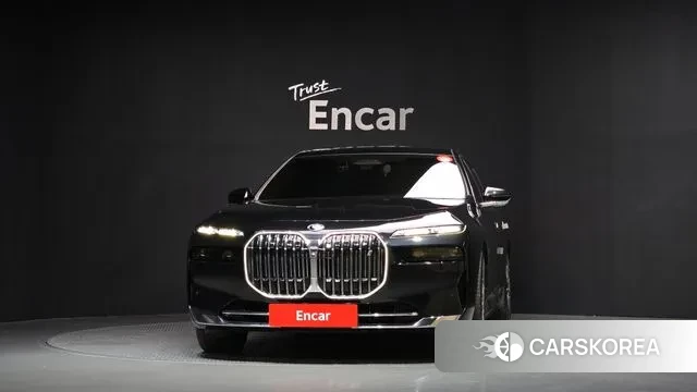 BMW i7 (G70) id 3022277 из Кореи 13