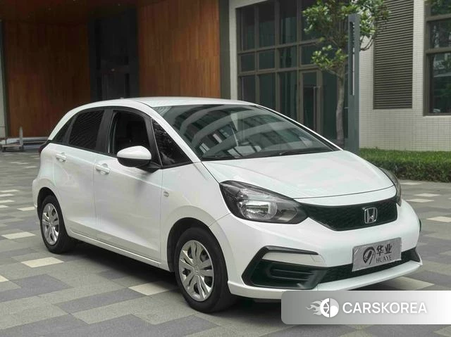 Honda Fit id 4278494 из Китая 8