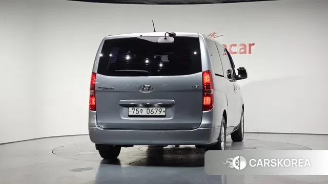 Hyundai The New Grand Starex id 3336484 из Кореи 13