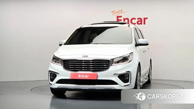 Kia The New Carnival id 4785462 из Кореи 13