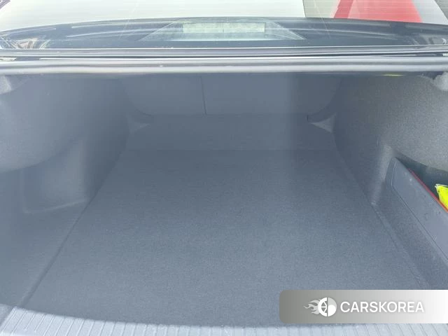 Volkswagen Passat id 4278378 из Китая 18