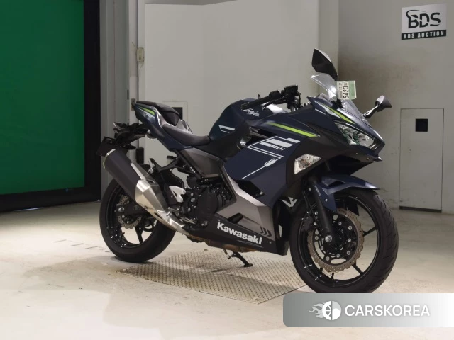 Kawasaki NINJA 400 2023 из Японии, фото 5