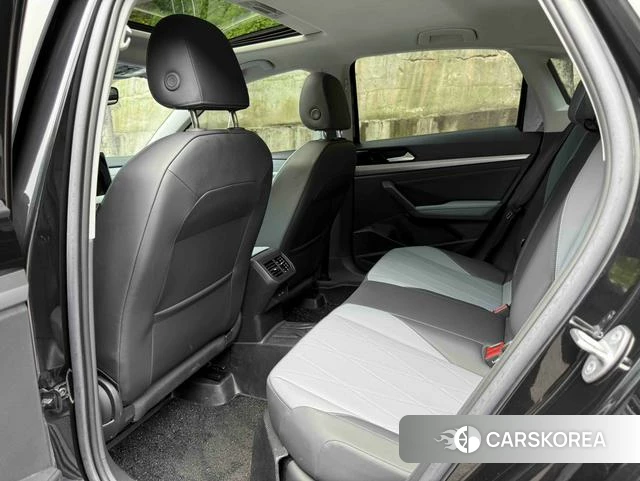 Volkswagen Lavida 2026 Черный из Китая, фото 3