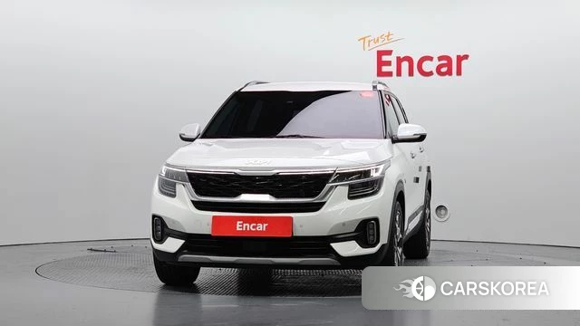 Kia Seltos id 4872015 из Кореи 23