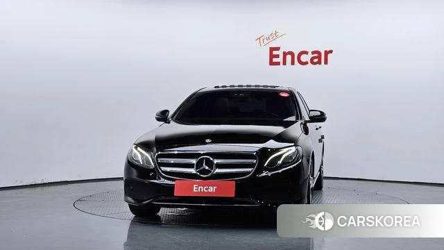 Mercedes-Benz E-Class W213 id 4647522 из Кореи 23