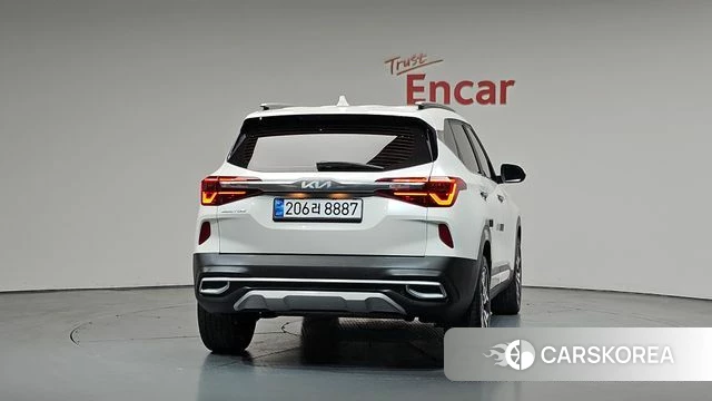 Kia Seltos id 4202152 из Кореи 23