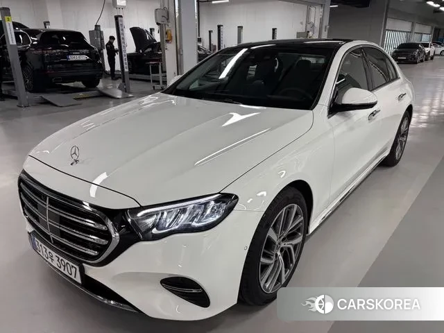 Mercedes-Benz E-Class W214 2025 Белый из Кореи, фото 5