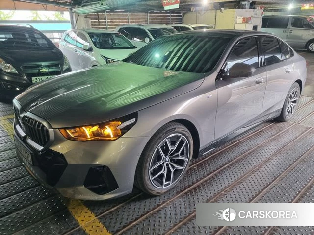 BMW 5 Series (G60) id 4546725 из Кореи 13