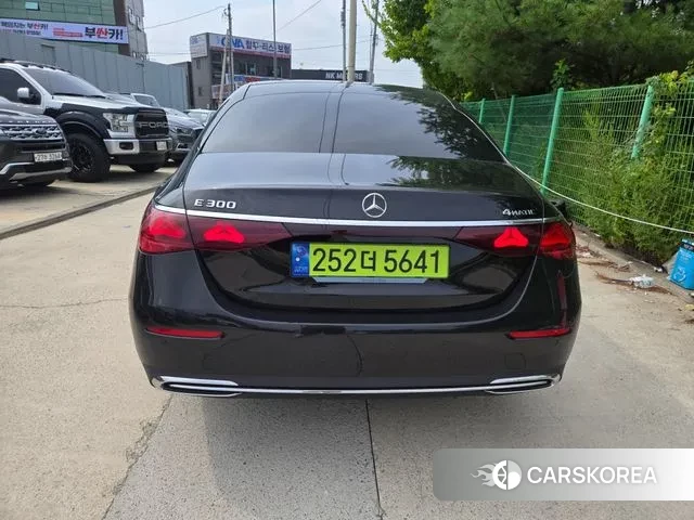 Mercedes-Benz E-Class W214 id 3020849 из Кореи 3