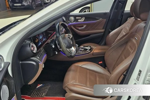 Mercedes-Benz E-Class W213 2018 Белый из Кореи, фото 3