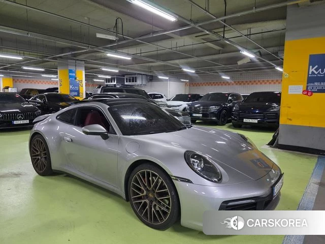 Porsche 911(992) id 4518856 из Кореи 10