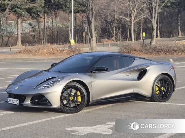 Lotus Emira id 3605686 из Кореи 13