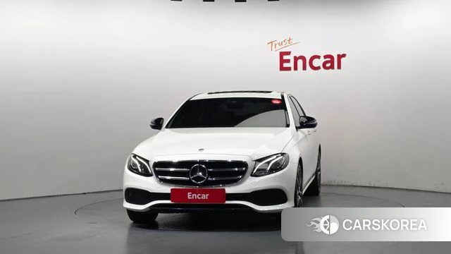 Mercedes-Benz E-Class W213 id 4693446 из Кореи 23
