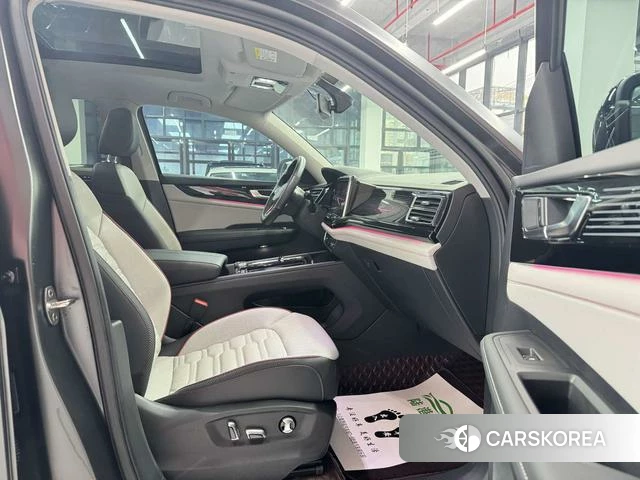 Volkswagen Tourang id 4261329 из Китая 11