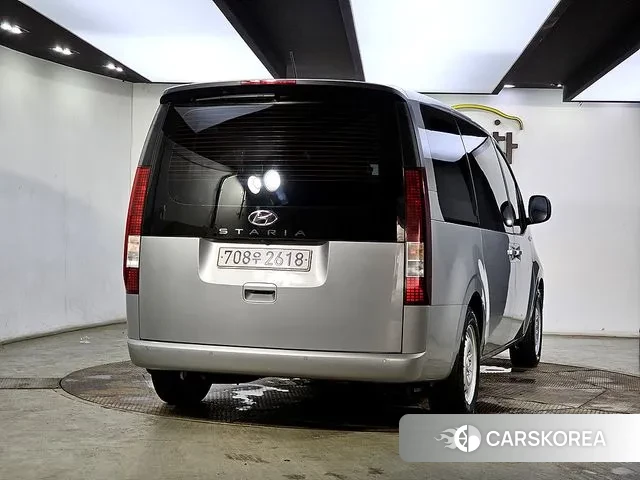 Hyundai Staria id 3037437 из Кореи 13