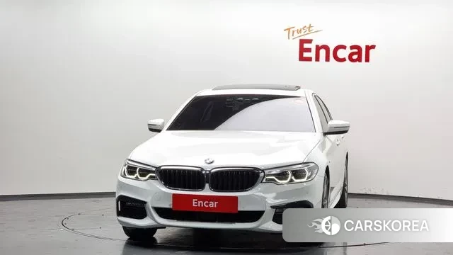 BMW 5 Series (G30) id 3302030 из Кореи 13