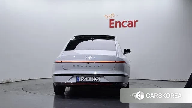 Hyundai Grandeur Hybrid (GN7) id 3431766 из Кореи 13
