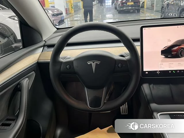 Tesla Model Y id 4236682 из Китая 13