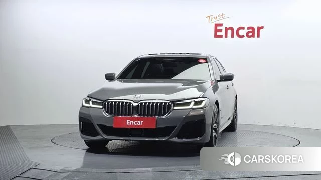 BMW 5 Series (G30) id 3865683 из Кореи 13